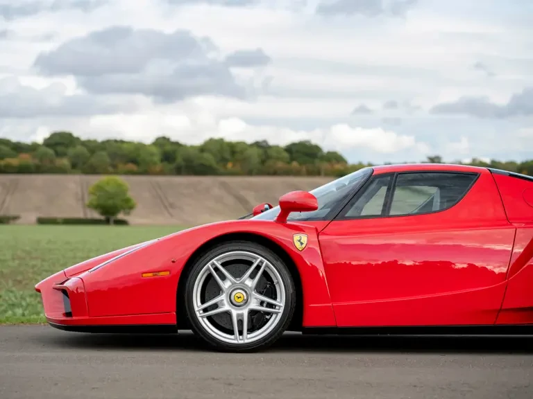 2003 Ferrari Enzo - Image 13 of 31