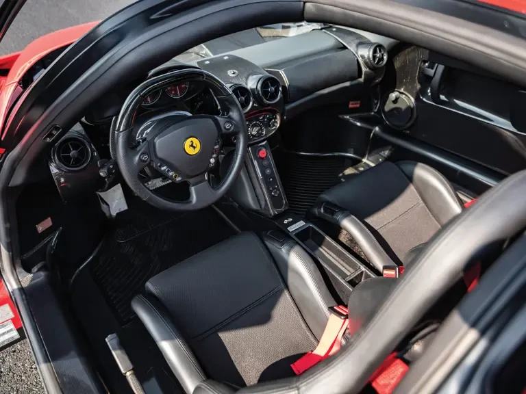 2003 Ferrari Enzo - Image 5 of 31
