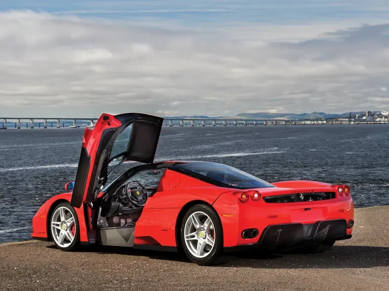 2003 Ferrari Enzo - Image 15 of 28