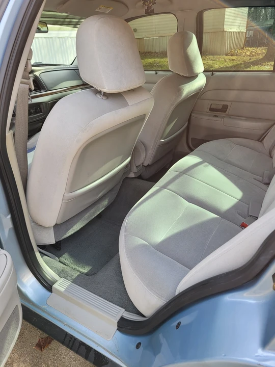 2003 Ford Crown Victoria - Image 21 of 21