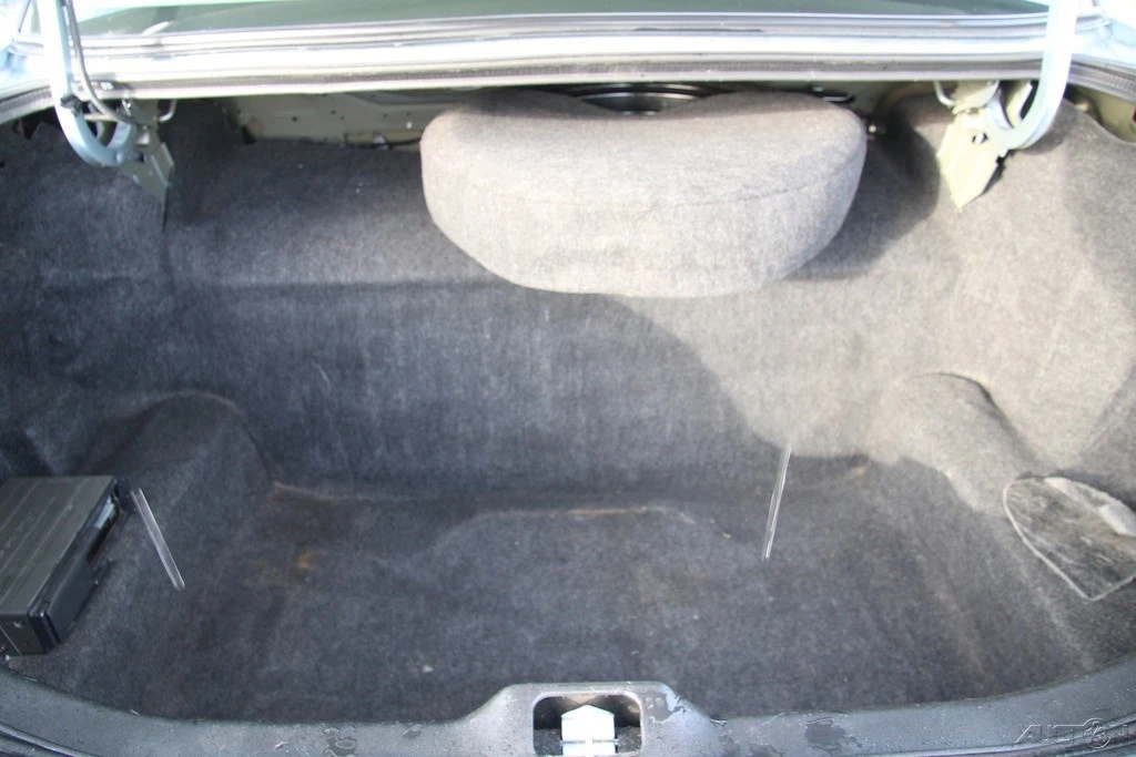 2003 Ford Crown Victoria - Image 21 of 21