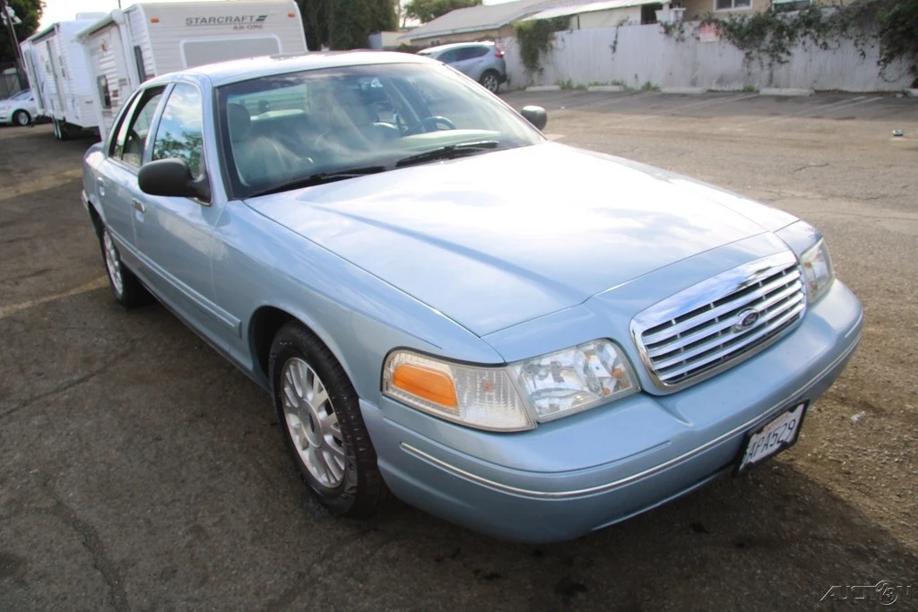 2003 Ford Crown Victoria - Image 5 of 21