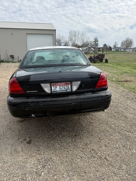 2003 Ford Crown Victoria - Image 7 of 8