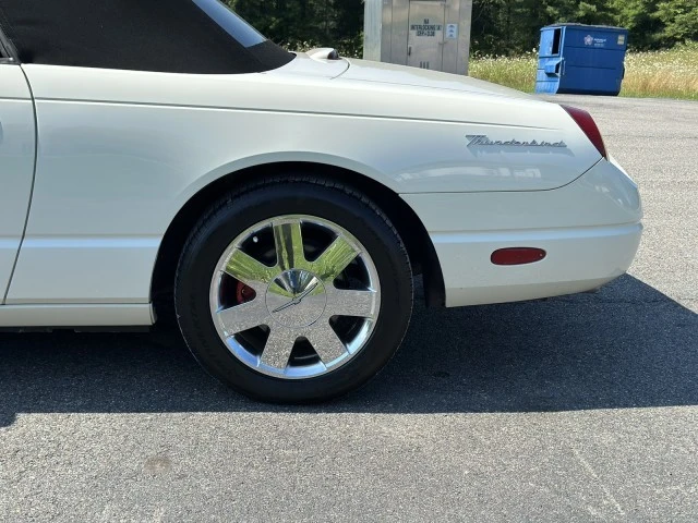 2003 Ford Thunderbird 11th Gen - Image 8 of 20