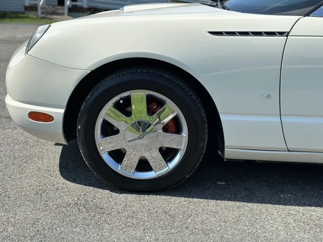 2003 Ford Thunderbird 11th Gen - Image 9 of 20