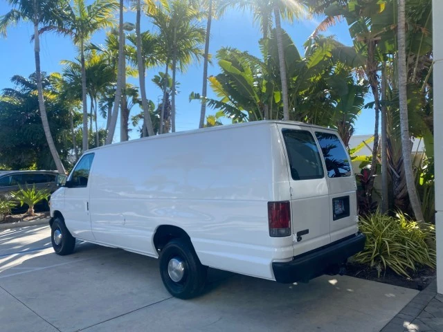 2003 Ford Econoline Van - Image 6 of 21
