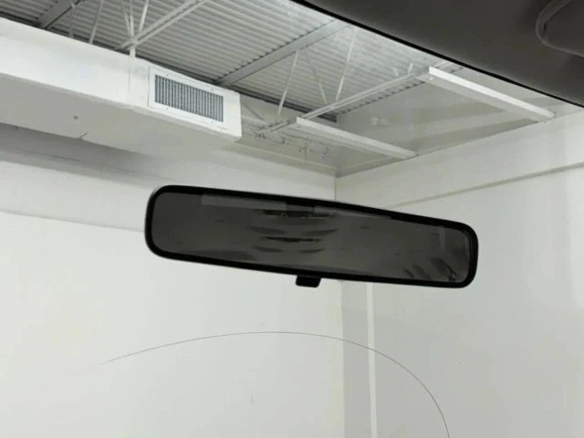 2003 Ford Econoline Van - Image 20 of 31