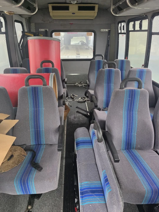 2003 Ford Econoline Van - Image 16 of 21
