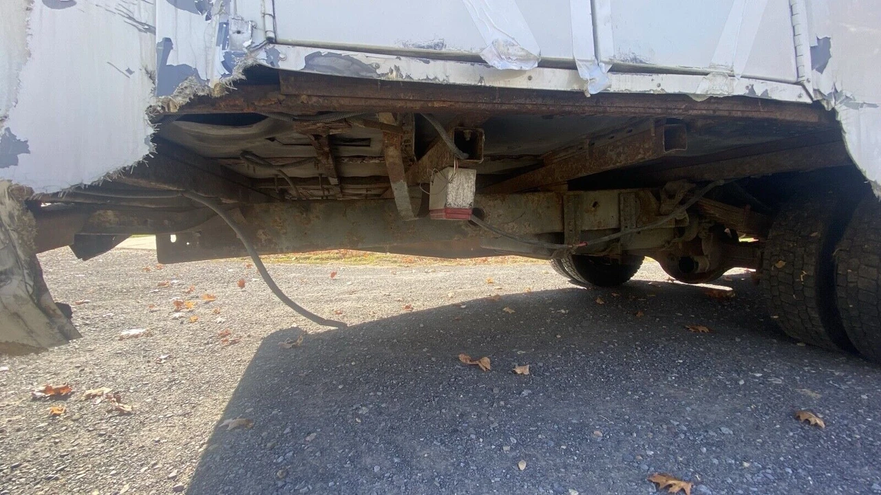 2003 Ford Super Duty 1st Gen - Image 6 of 20