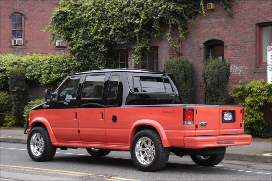 2003 Ford Econoline Van - Image 3 of 12
