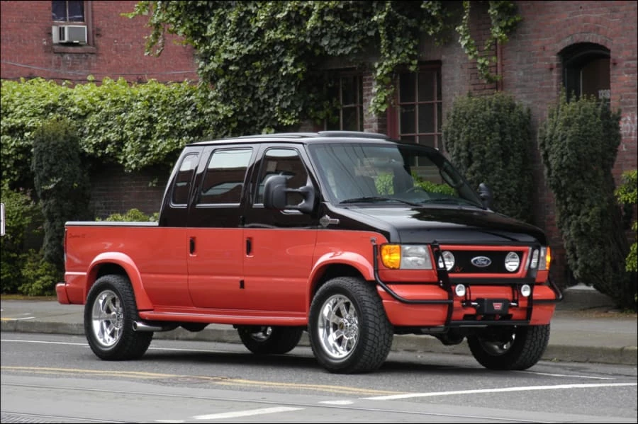 2003 Ford Econoline Van - Image 5 of 12