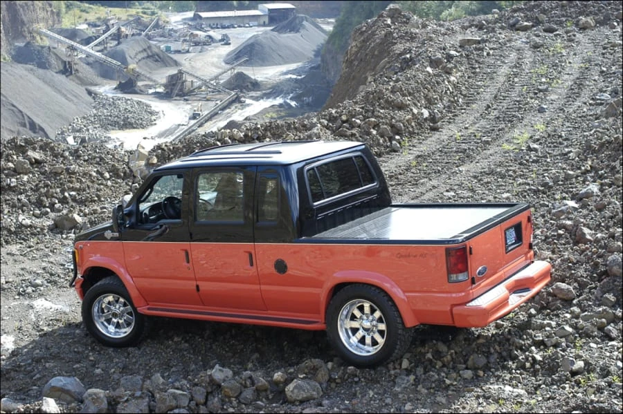 2003 Ford Econoline Van - Image 7 of 12
