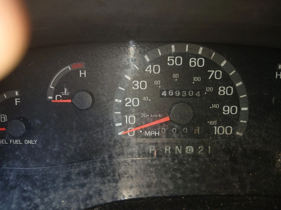 2003 Ford Econoline Van - Image 9 of 12