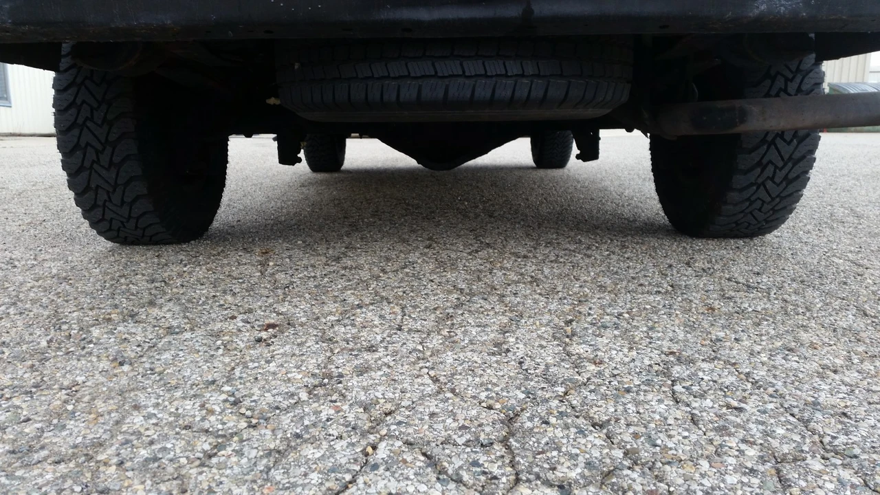 2003 Ford Econoline Van - Image 17 of 21