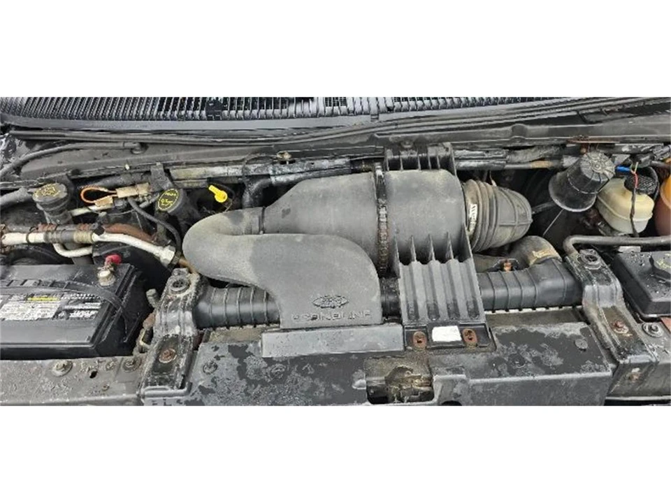 2003 Ford Econoline Van - Image 13 of 24