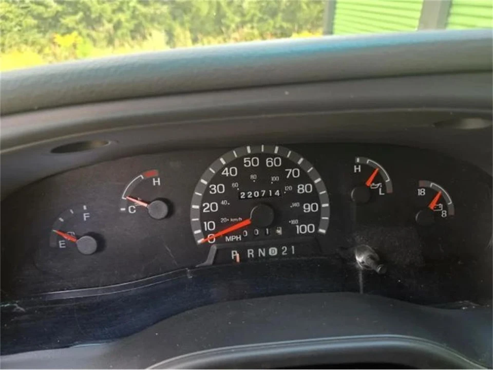 2003 Ford Econoline Van - Image 23 of 24