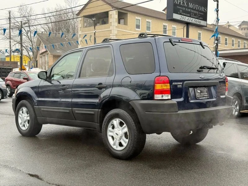 2003 Ford Escape - Image 5 of 12