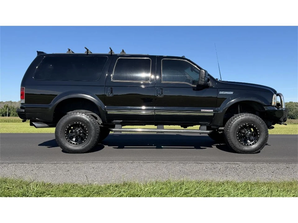 2003 Ford Excursion - Image 17 of 31