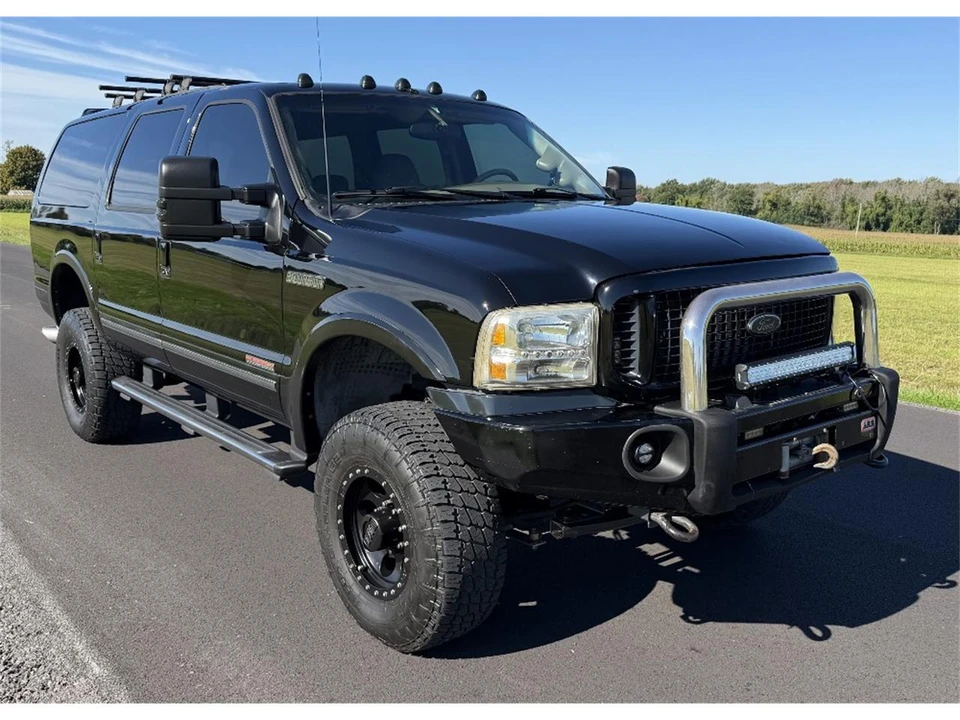 2003 Ford Excursion - Image 18 of 31
