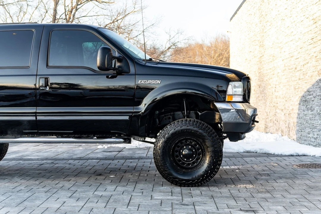 2003 Ford Excursion - Image 17 of 21