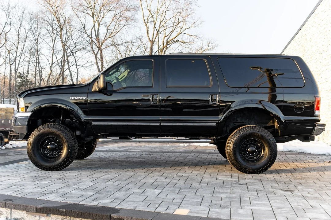 2003 Ford Excursion - Image 15 of 21