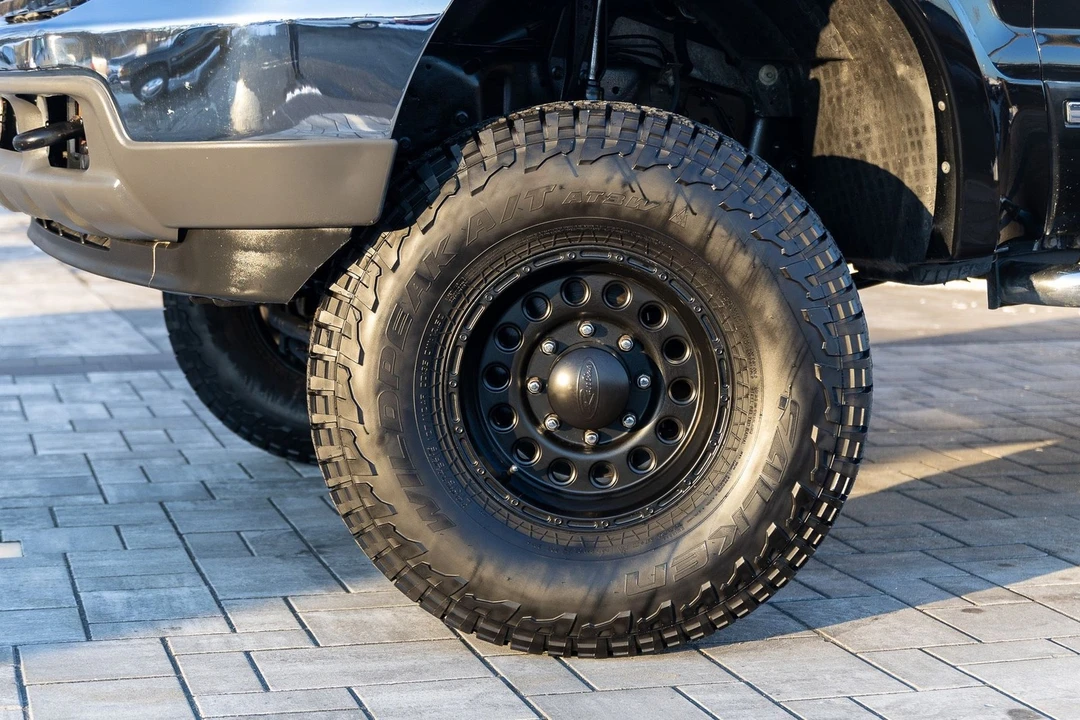 2003 Ford Excursion - Image 5 of 21