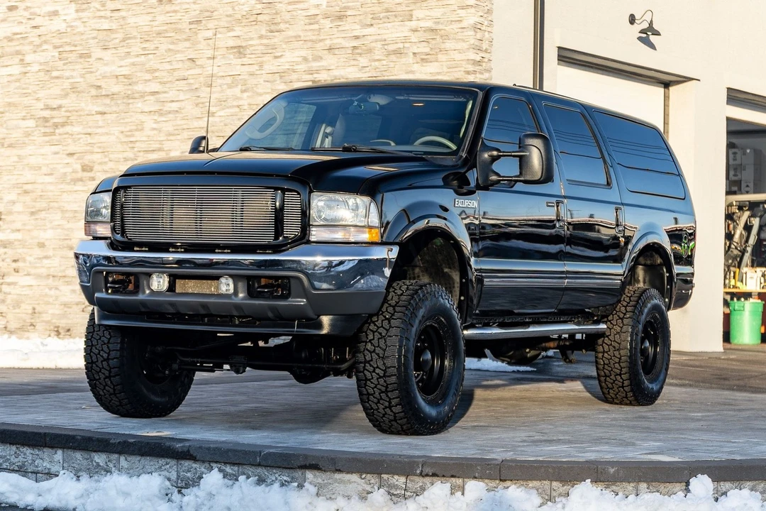 2003 Ford Excursion - Image 9 of 21