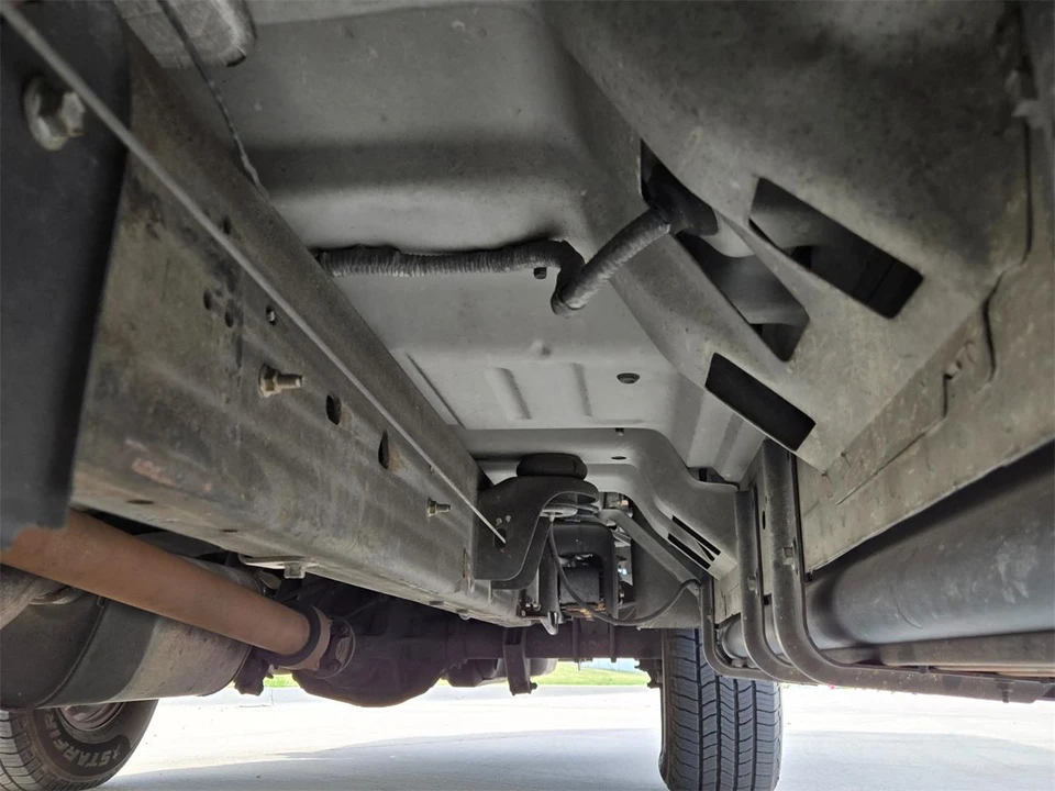 2003 Ford Excursion - Image 16 of 31