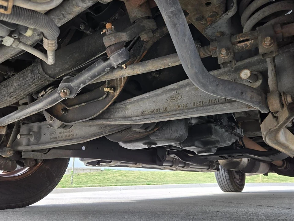 2003 Ford Excursion - Image 15 of 31