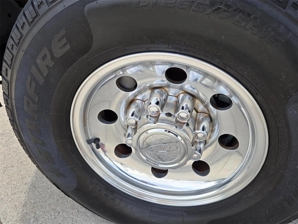 2003 Ford Excursion - Image 30 of 31