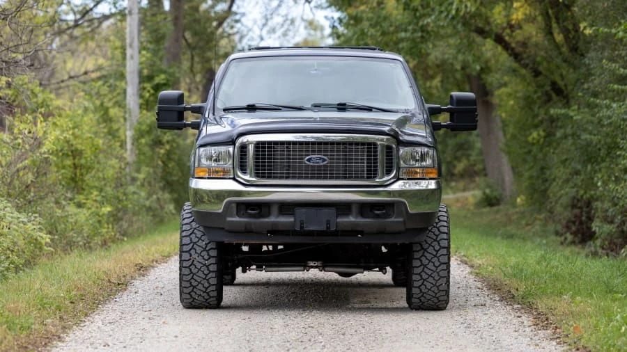 2003 Ford Excursion - Image 3 of 31