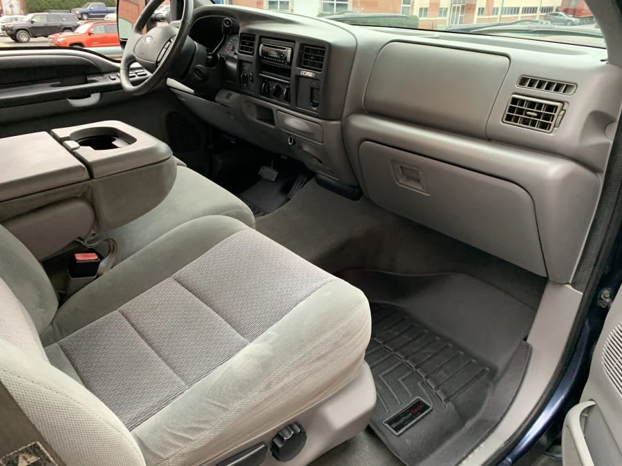 2003 Ford Excursion - Image 6 of 8
