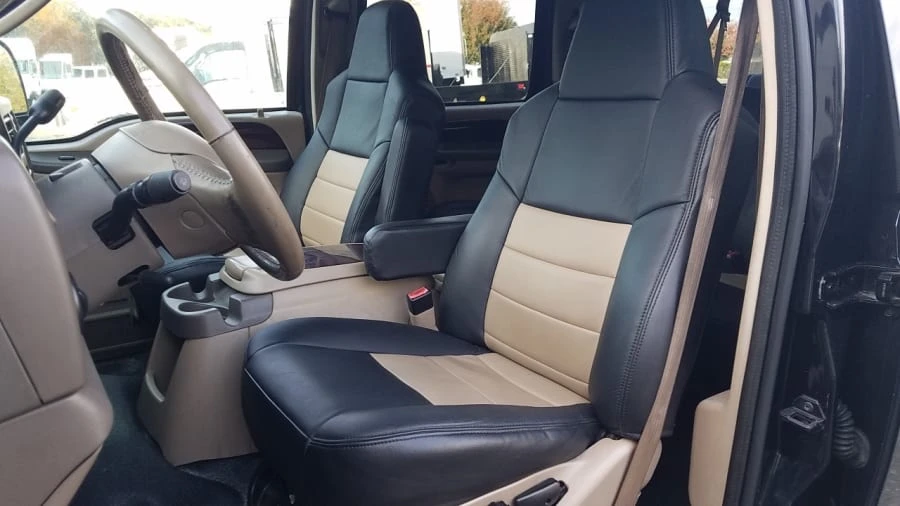 2003 Ford Excursion - Image 2 of 10
