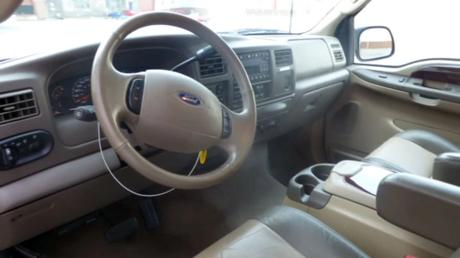 2003 Ford Excursion - Image 5 of 5