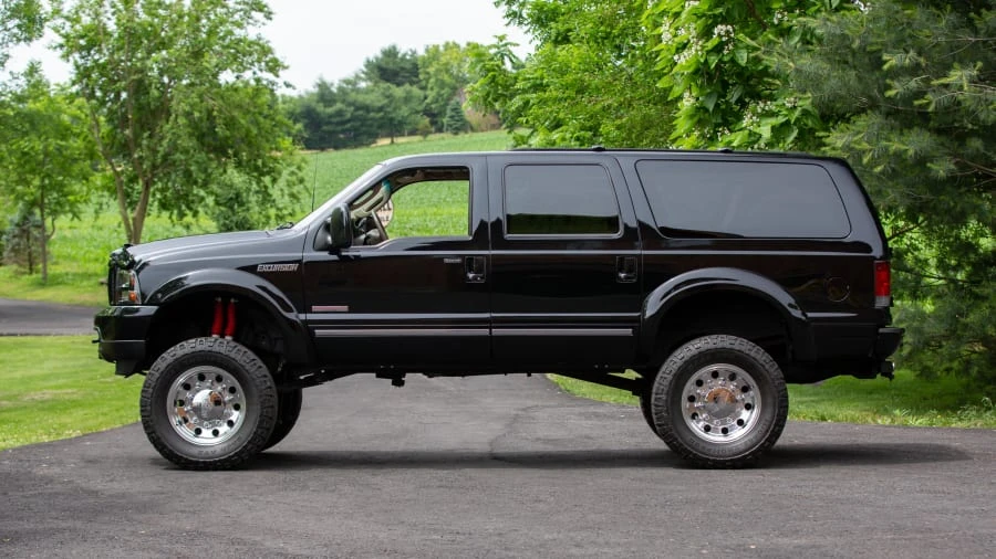 2003 Ford Excursion - Image 2 of 20