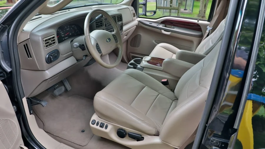 2003 Ford Excursion - Image 4 of 20