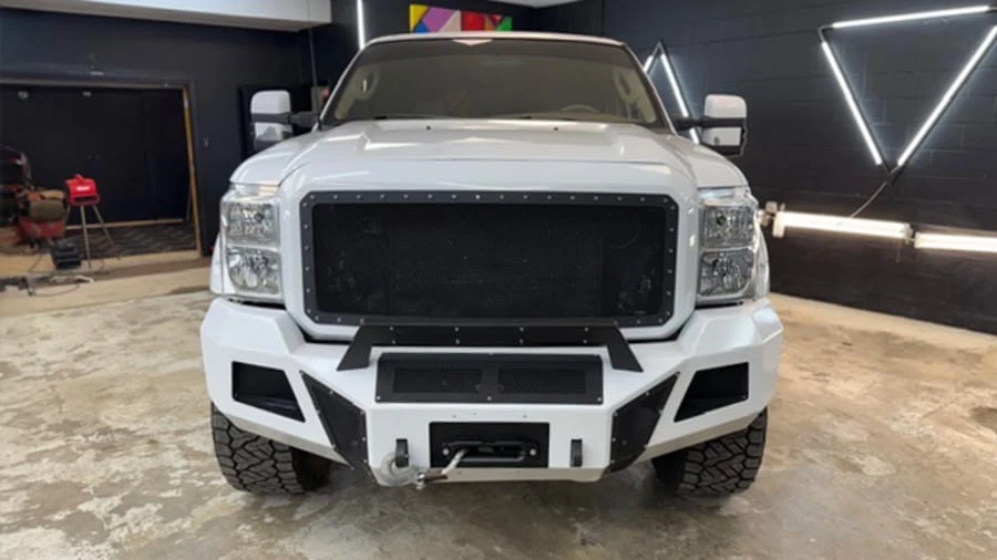 2003 Ford Excursion - Image 2 of 11