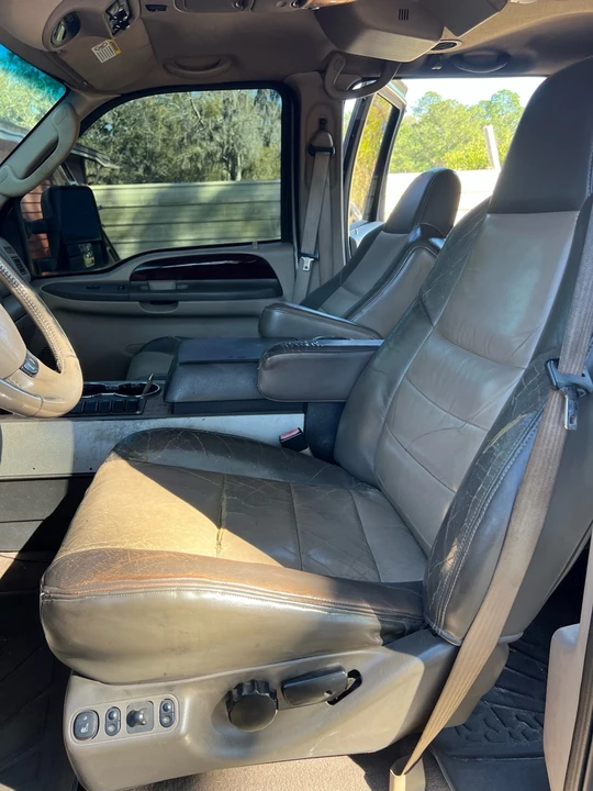 2003 Ford Excursion - Image 9 of 12