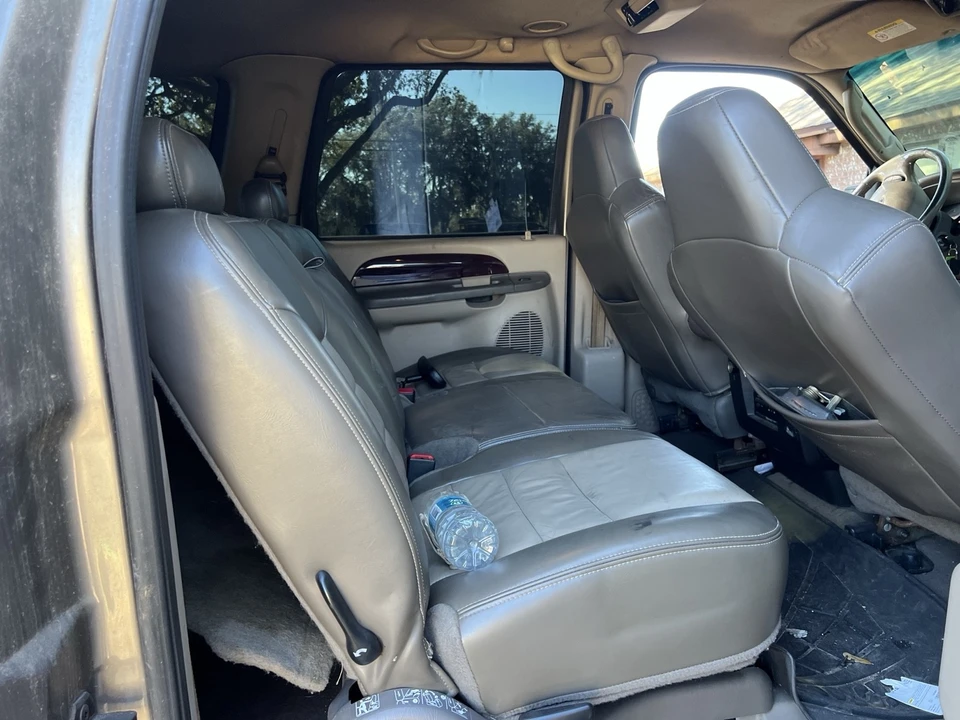 2003 Ford Excursion - Image 5 of 12
