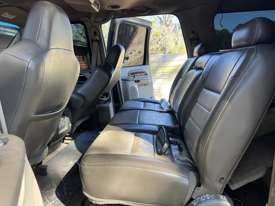 2003 Ford Excursion - Image 8 of 12
