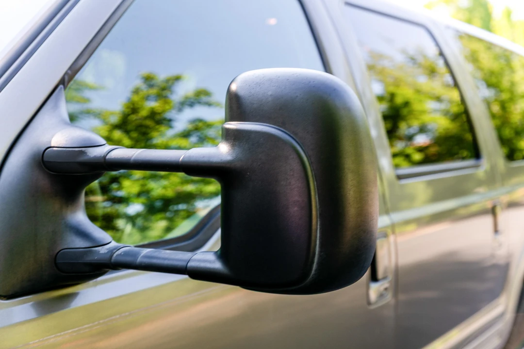 2003 Ford Excursion - Image 25 of 31