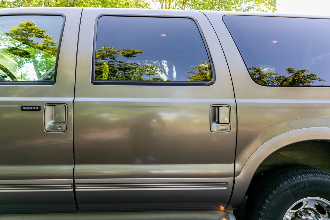 2003 Ford Excursion - Image 30 of 31