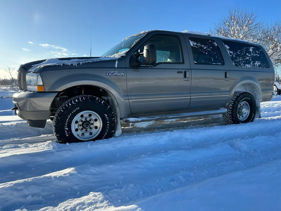 2003 Ford Excursion - Image 14 of 31