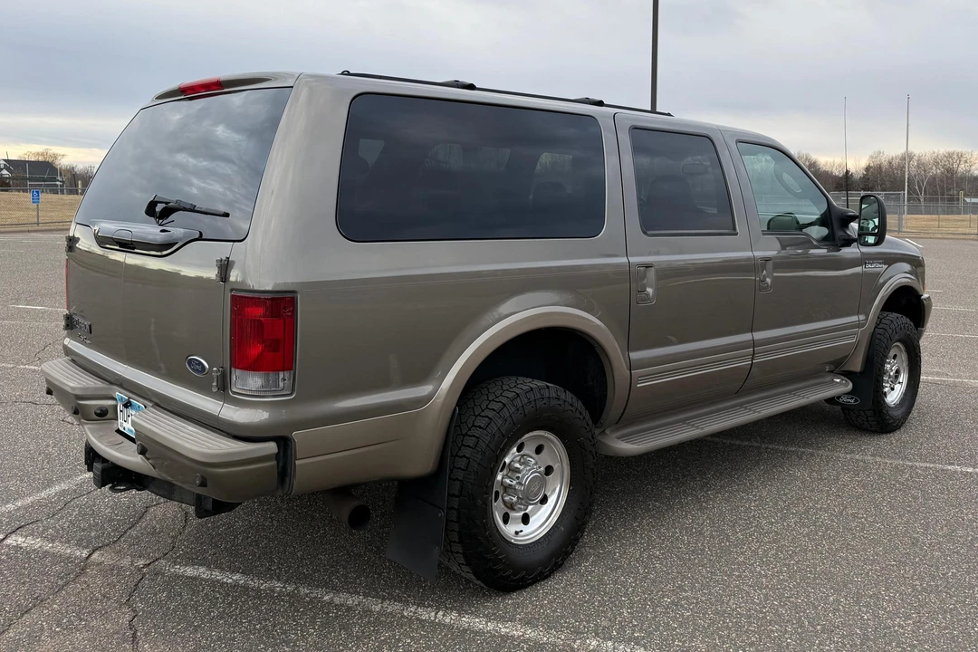 2003 Ford Excursion - Image 5 of 31