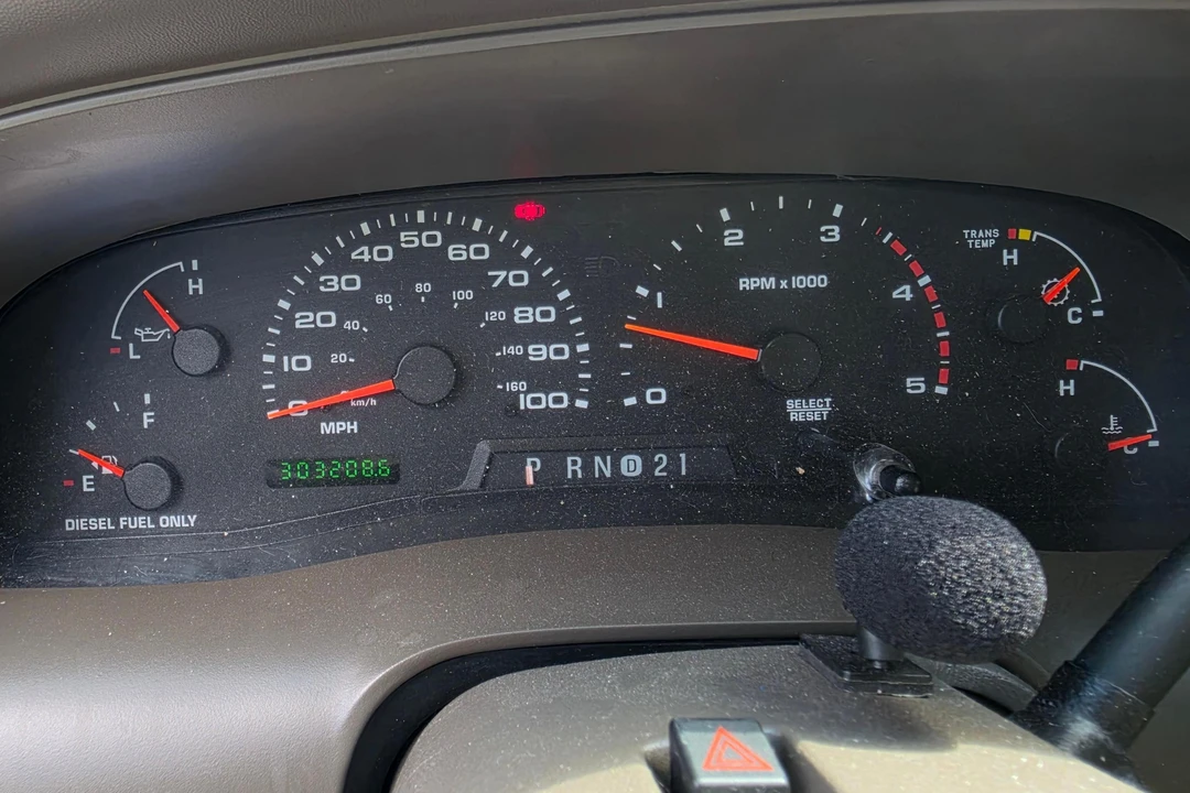 2003 Ford Excursion - Image 22 of 31