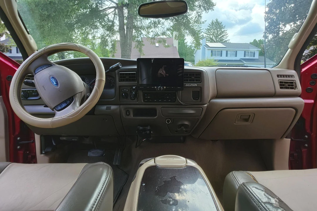 2003 Ford Excursion - Image 19 of 31