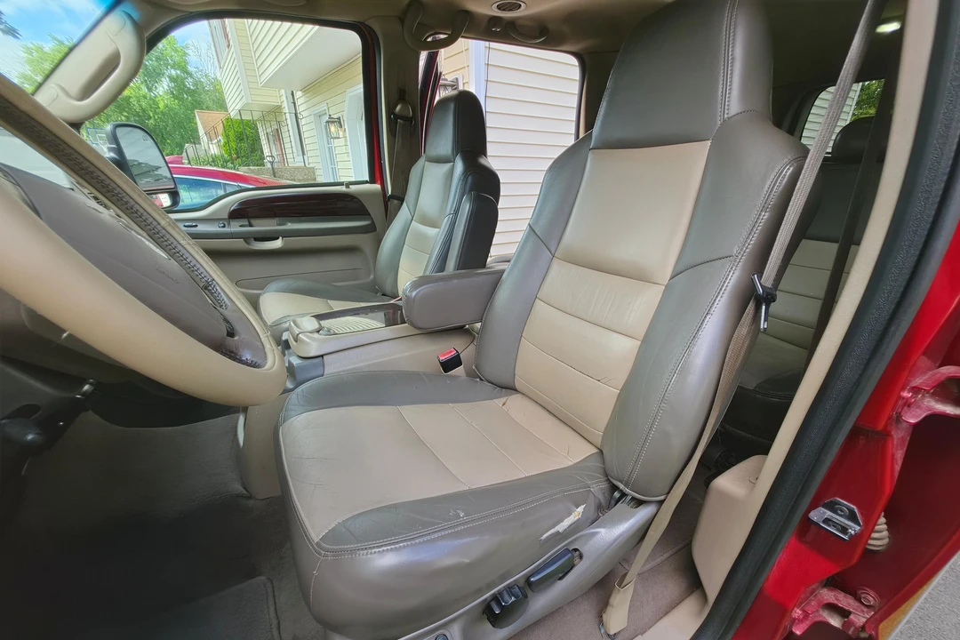2003 Ford Excursion - Image 20 of 31