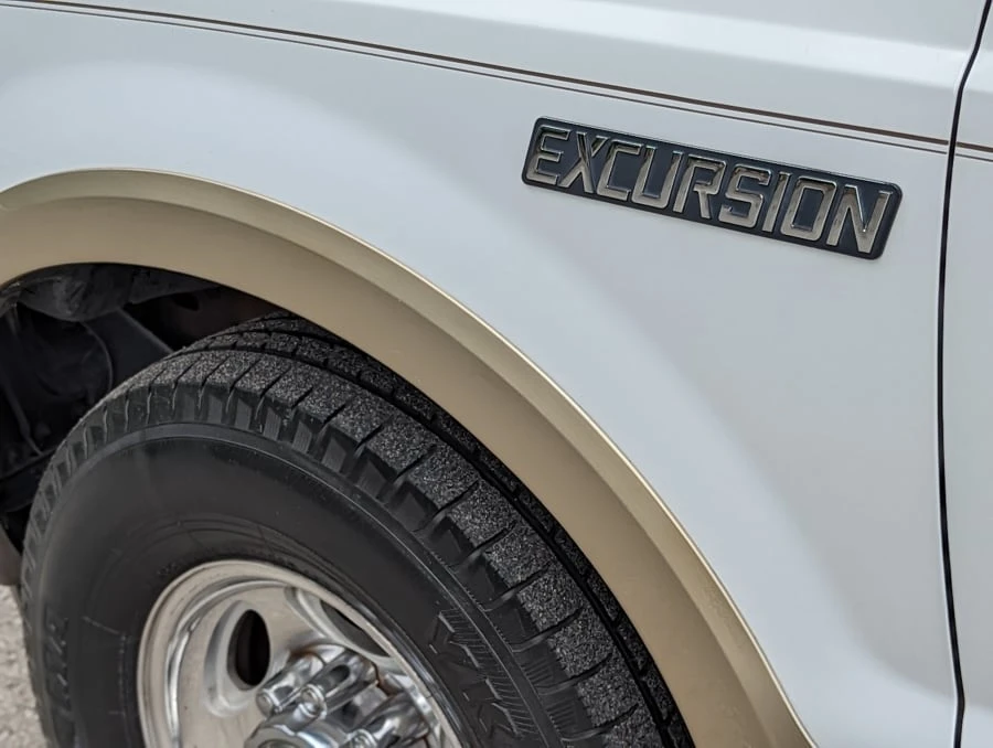 2003 Ford Excursion - Image 25 of 31