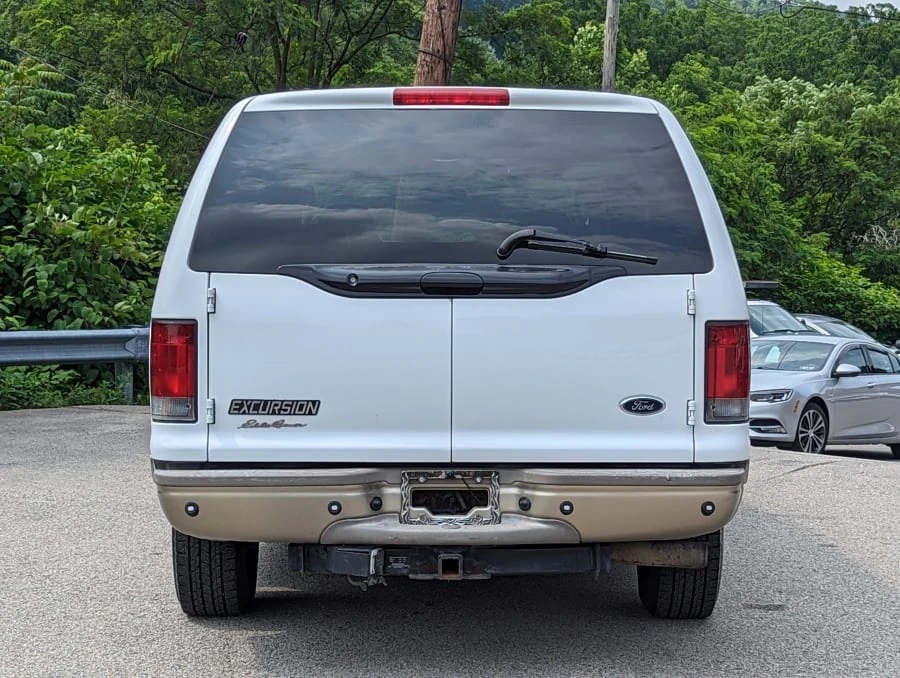 2003 Ford Excursion - Image 12 of 31