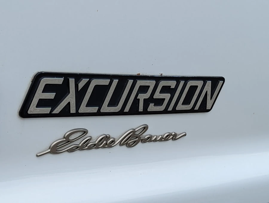 2003 Ford Excursion - Image 24 of 31